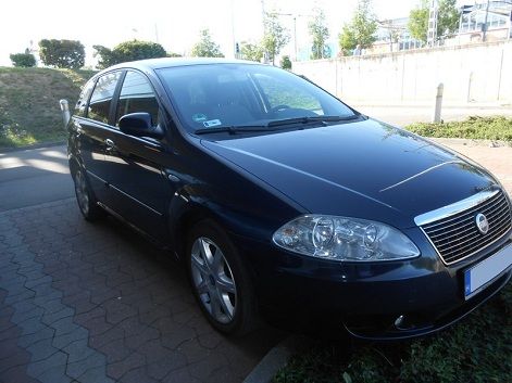 Fiat Croma aut&oacute;b&eacute;rl&eacute;s Budapest